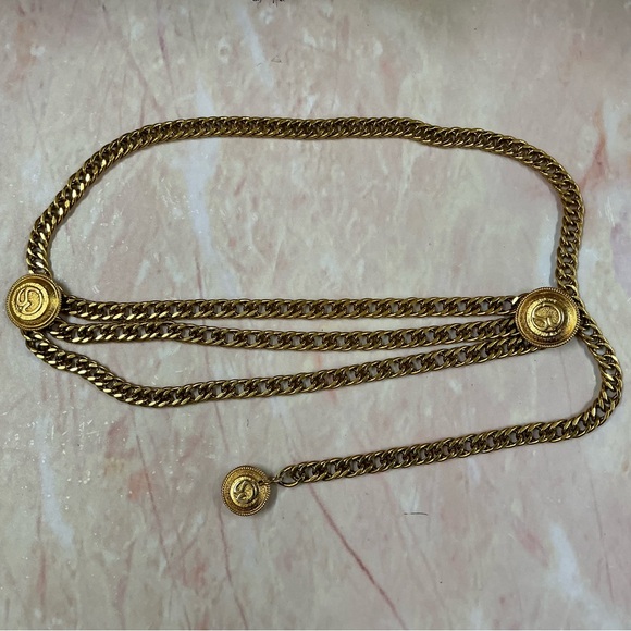 St. John Collection VINTAGE Triple Chain Medallion gold SJ initial logo 37” rare - Picture 1 of 10